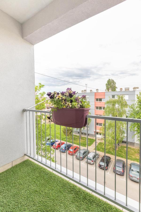 Cosy Apartment Hugo Osijek Exteriér fotografie